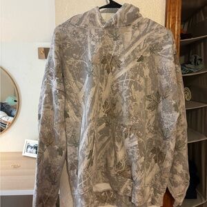 Abercrombie & Fitch White and Gray Camouflage Hoodie